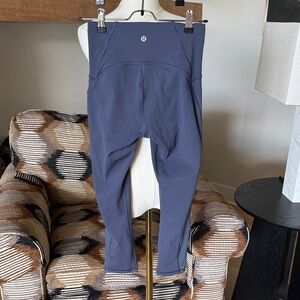 Lululemon Crop Leggings 21"